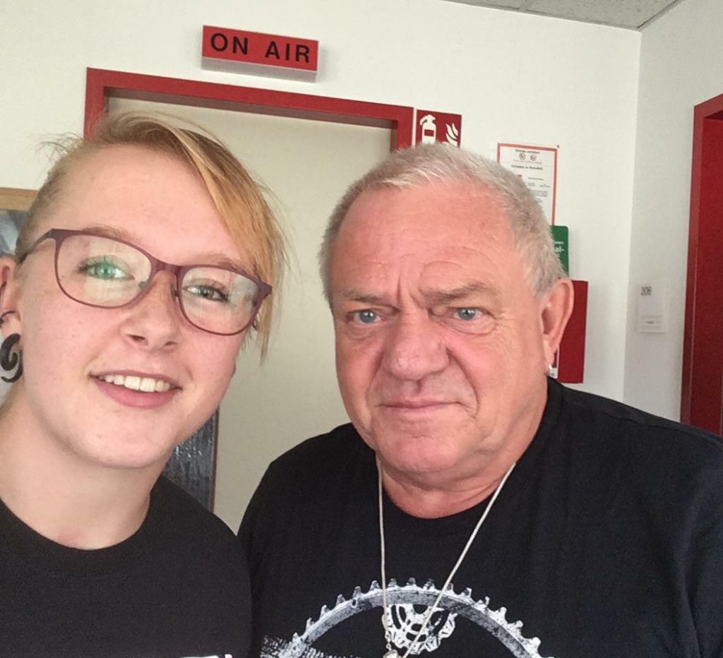 Udo Dirkschneider zu Gast bei max neo