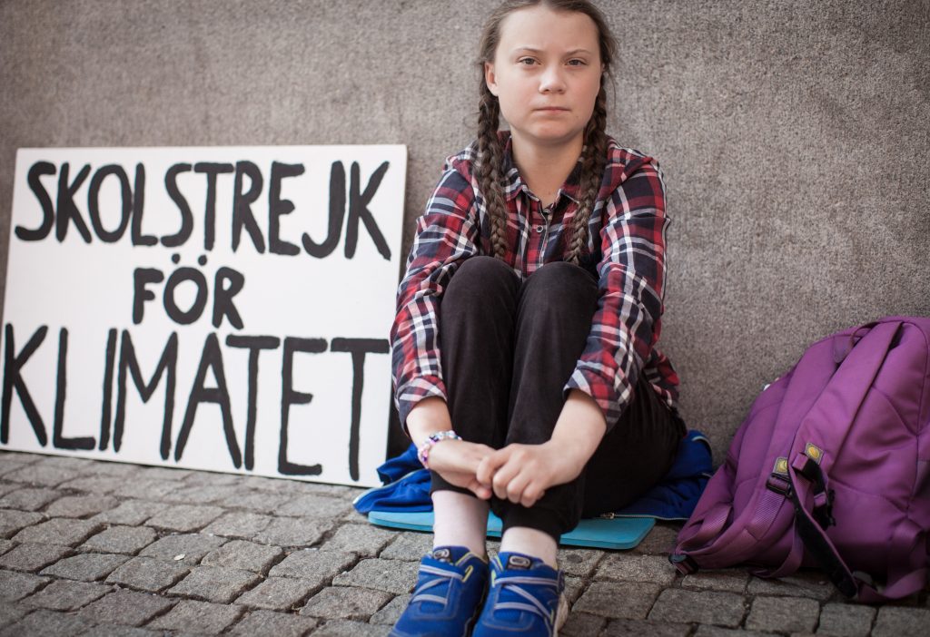 Greta Thunberg hat 2018 das erste Mal einen Schulstreik für das Klima vor dem schwedischen Parlament gemacht.