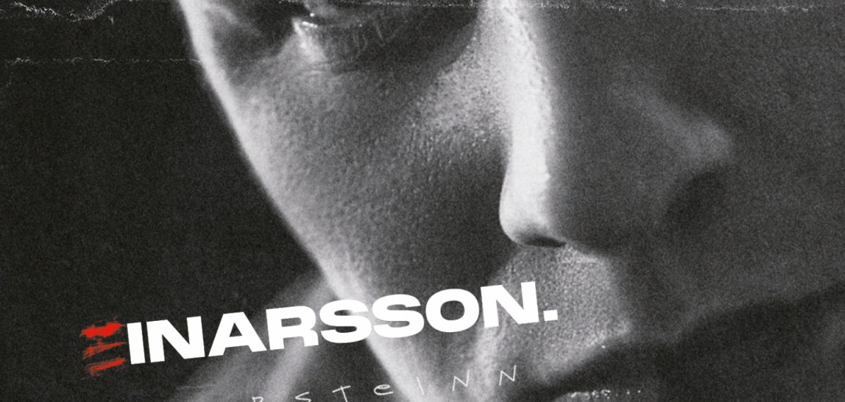 Das Albumcover "Einarsson" von Thorsteinn Einarsson zeigt eine schwarz-weiße Aufnahme des Musiker von seinem Gesicht.