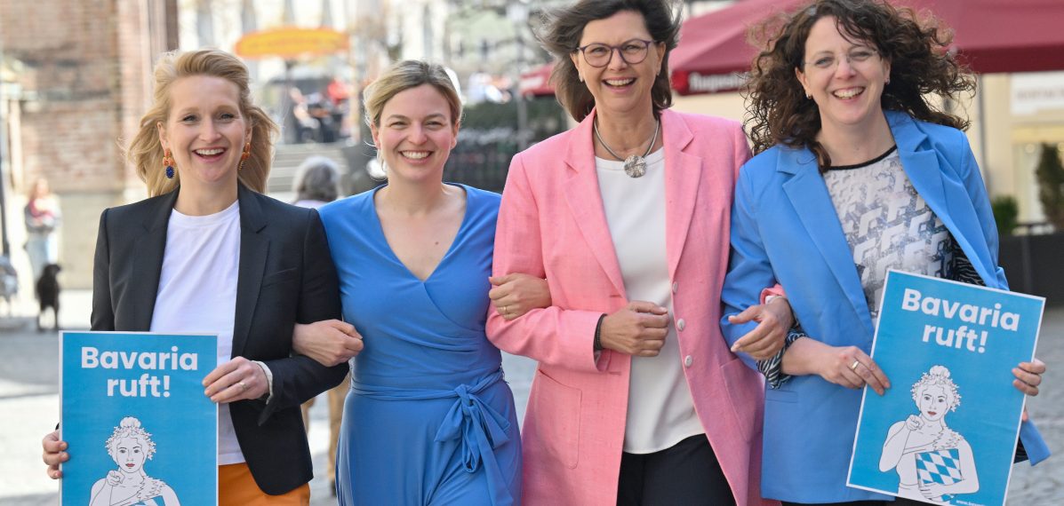 Das Bild zeigt das Team der Kampagne "Bavaria ruft!".